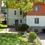Huettstaedterhof Familie Poetsch *