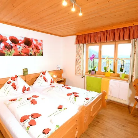 Huettstaedterhof Familie Poetsch Farm stay Aigen im Ennstal