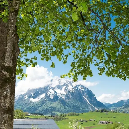 Huettstaedterhof Familie Poetsch Farm stay