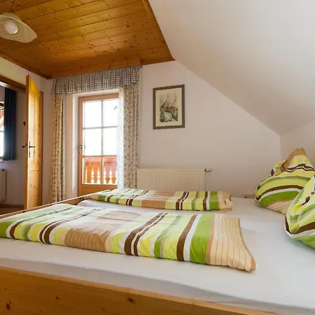 Huettstaedterhof Familie Poetsch Feriegård Aigen im Ennstal