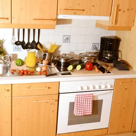 Farm stay Huettstaedterhof Familie Poetsch Aigen im Ennstal