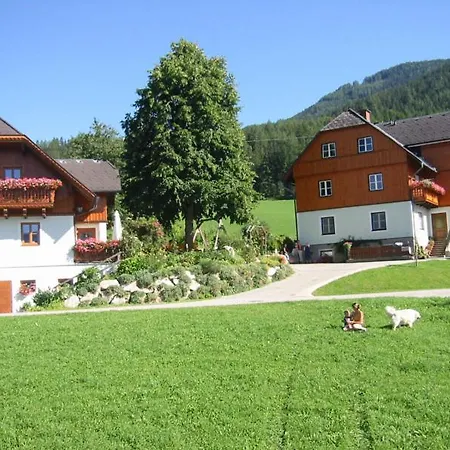 Huettstaedterhof Familie Poetsch
