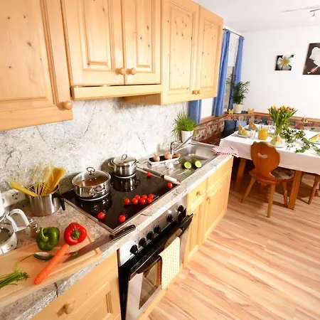 Huettstaedterhof Familie Poetsch Feriegård