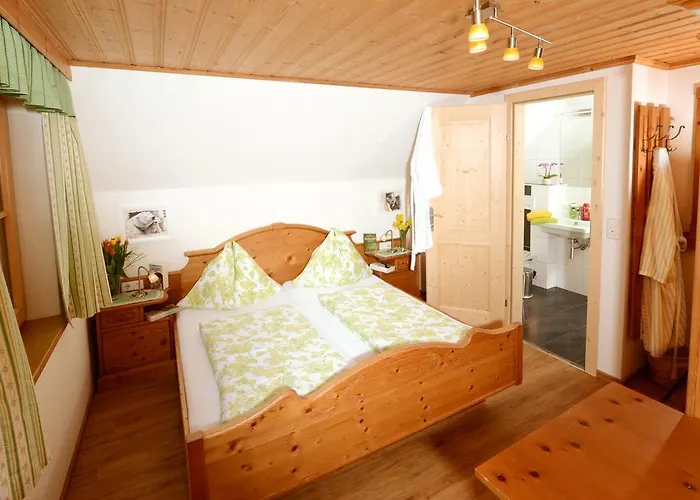 مزرعة للإقامة Huettstaedterhof Familie Poetsch *