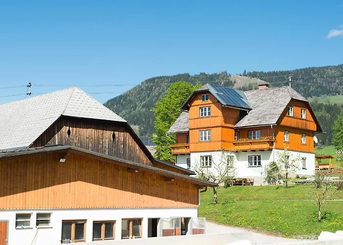 Huettstaedterhof Familie Poetsch * آيغن إم إنشتال